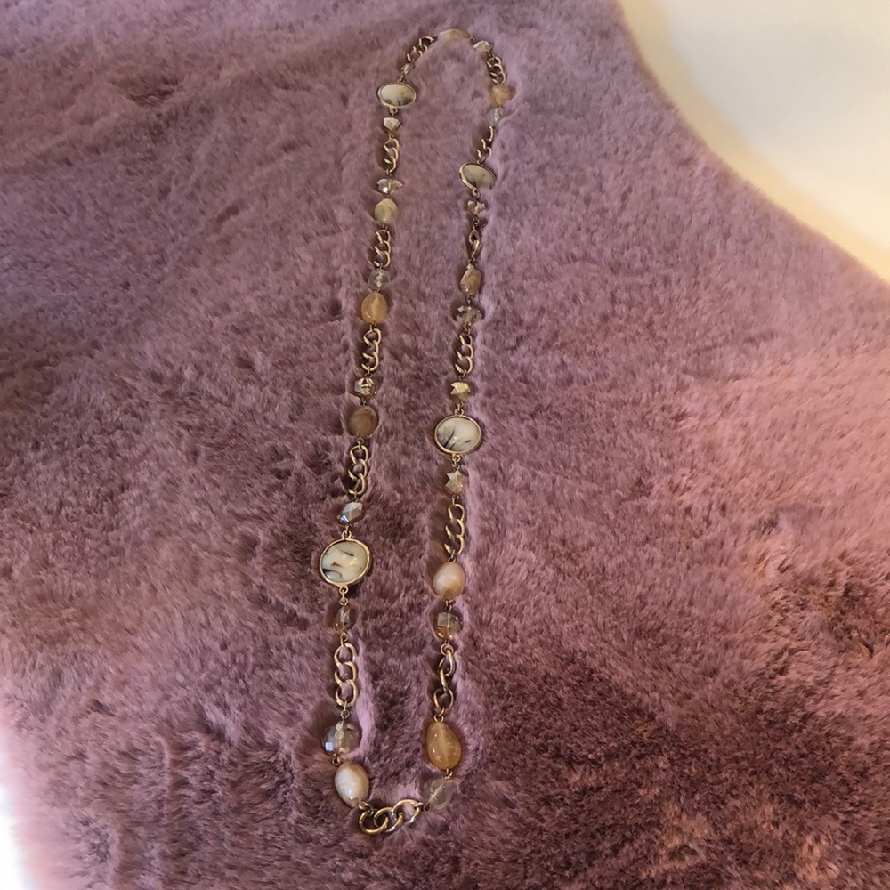 Premier Designs gold tone necklace